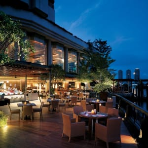 Shangri-La Bangkok:  NEXT2 Cafe outside terrace