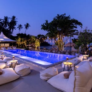 Varana Krabi:  pool: The Beach Club