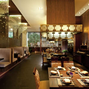 Hyatt Regency Bangkok Suvarnabhumi Airport:  Restaurant