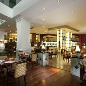 Hyatt Regency Bangkok Suvarnabhumi Airport:  Restaurant