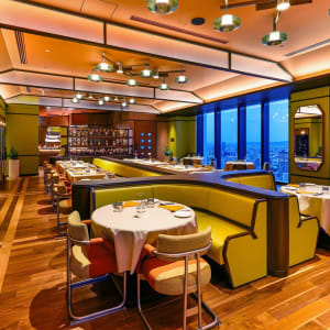 Centara Grand Hotel Osaka:  Restaurant WhiskeyNova