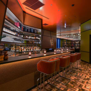 Centara Grand Hotel Osaka:  Restaurant WhiskeyNova