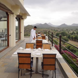 RAAS Devigarh à Udaipur:  The Restaurant Terrace