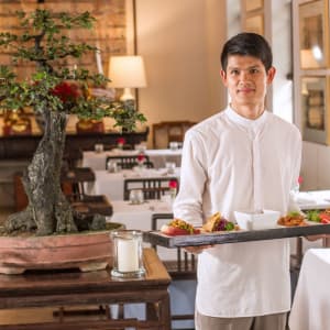 Rachamankha in Chiang Mai:  The Restaurant with Waiter