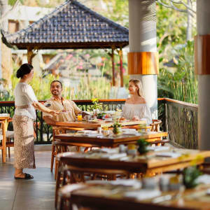Nusa Dua Beach Hotel & Spa-Handwritten Collection in Südbali:  Wedang Jahe Restaurant