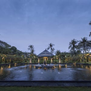 InterContinental Bali Resort in Südbali:  Front Pool Entrance