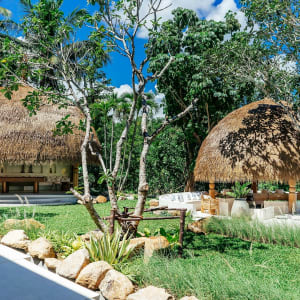 Zazen Boutique Resort & Spa in Ko Samui:  Gardens & Salas