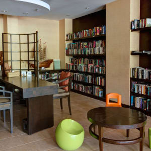 Rawi Warin Resort & Spa in Ko Lanta:  Library