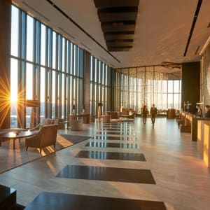 Conrad Osaka:  Lobby