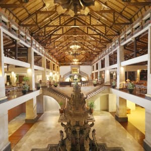 Nusa Dua Beach Hotel & Spa-Handwritten Collection in Südbali:  Lobby