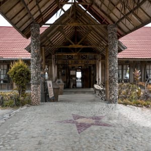 Papua - Reise in eine andere Zeit ab Jayapura: facilities: Lobby