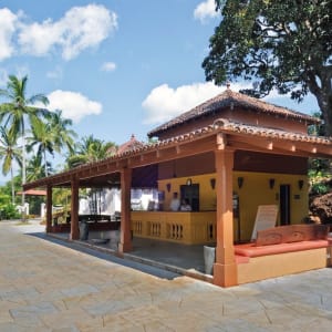 Mercure Goa Devaaya Retreat:  Lobby area