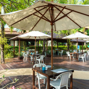 Khao Lak Bayfront Resort:  outside seating