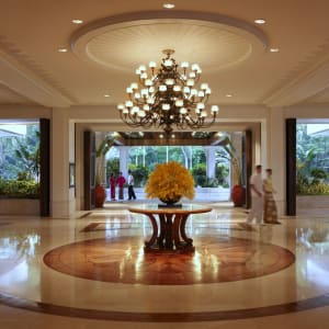 Shangri-La's Mactan Resort & Spa in Cebu:  Resort Lobby