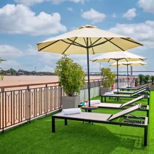 Avec la « Mekong Discovery » dans le delta du Mékong de Siem Reap: facilities: Sundeck