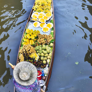 Railway Market & Marché flottant Damnoen Saduak à Bangkok: Floating Market