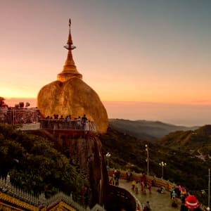 Der magische goldene Felsen ab Yangon: Golden Rock