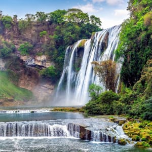 Leserreise SonntagsZeitung und Der Bund - Guizhou - Die unentdeckte Provinz Chinas de Guiyang: Guizho - Huangguoshu Waterfall