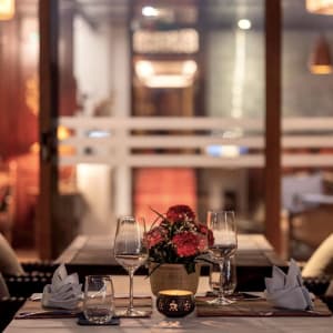 Croisière fluviale luxueuse au Laos de Vientiane: heritage-line-i-upper-mekong-i-laos-i-anouvong-i-dining-set-up_54267308494_o