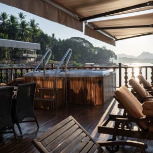Croisière fluviale luxueuse au Laos de Vientiane: heritage-line-i-upper-mekong-i-laos-i-anouvong-i-sun-deck-2_54266183517_o