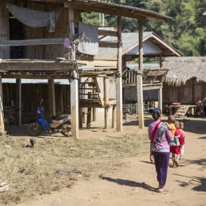 Auf dem Mekong nach Luang Prabang ab Chiang Mai: Hilltribes