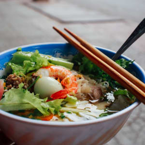Street Food Tour in Hanoi: Hu tieu - Vietnamese street food