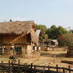 Die Bergstämme von Kyaing Tong: Kyaing Tong: hilltribe village