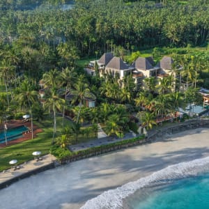 Candi Beach Resort & Spa in Ostbali:  Aerial beachfront view