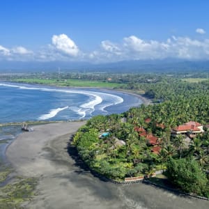 Puri Dajuma Beach Eco-Resort & Spa à Nord de Bali:  Aerial View