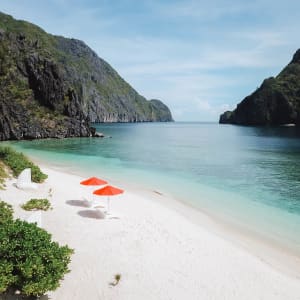 Privater Katamaran im Inselparadies ab Palawan: location: El Nido Yachting Club, Starbeach