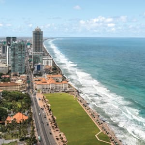 Shangri-La Colombo:  Galle Face Promenade View