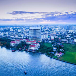 AVANI+ Riverside Bangkok Hotel:  location