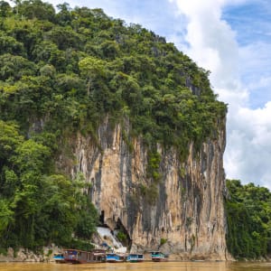 Le nord fascinant du Laos de Luang Prabang: Luang Prabang: Pak Ou Caves