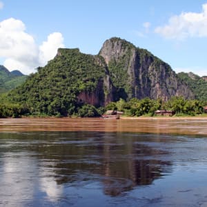 Découverte intense du Laos de Vientiane: Luang Prabang: Pak Ou Caves