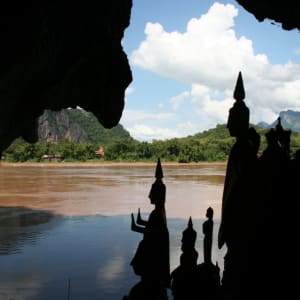 Laos intensiv ab Vientiane: Luang Prabang: Pak Ou Caves