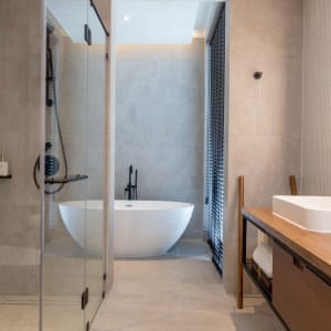 Varana Krabi: Luxe Plus | Bathroom