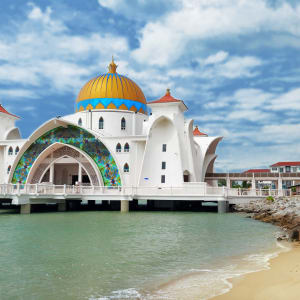 Malaysias Perlen des Südens ab Kuala Lumpur: Malacca: Mosque Masjid Selat