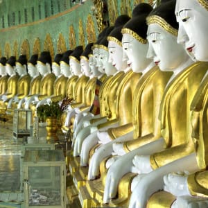 La fascination du Myanmar – un pays en mutation de Yangon: Mandalay Sagaing Hill