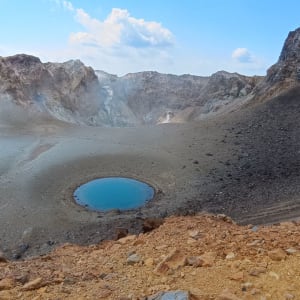 Mietwagen Rundreise «Hokkaido Kompakt» ab Sapporo: Meakan-dake volcanic lake