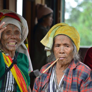 Ausflug in die Chin Berge ab Bagan: Myanmar Chin State People