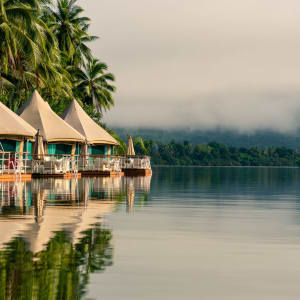 Individuelles Inselhüpfen durch 3 Länder ab Bangkok: opinion: Floating Tents at Canvas & Orchids Retreat