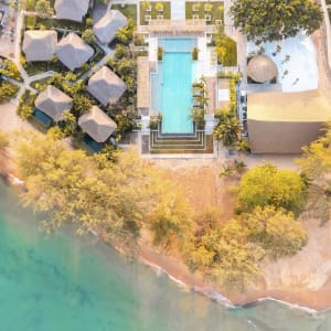 JATI Koh Russey:  natural beach and swimmingpool