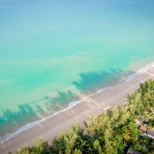 OUTRIGGER Khao Lak Beach Resort:  Beach