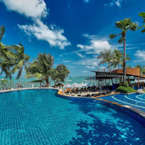 Bandara Spa Resort & Pool Villas in Ko Samui:  Beach Pool