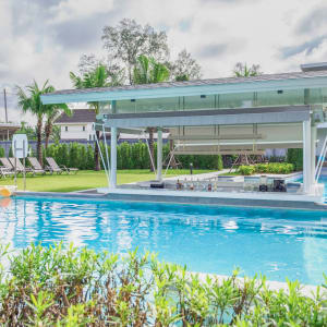 The Waters Khao Lak by Katathani:  f&b: Splash Bar