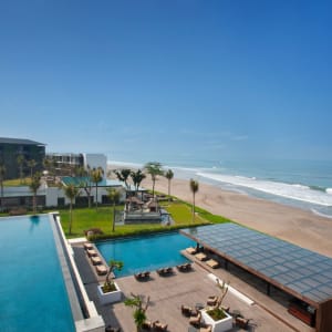 Alila Seminyak in Südbali:  Family Pool