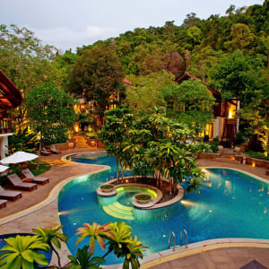 The Tubkaak Krabi Boutique Resort:  Free-form pool