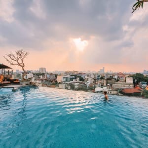 Peridot Grand Luxury Boutique Hotel in Hanoi:  Infinity Pool