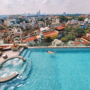 Peridot Grand Luxury Boutique Hotel in Hanoi:  Infinity Pool