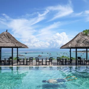 Batu Karang Lembongan Resort & Spa à Nusa Lembongan:  Muntigs pool